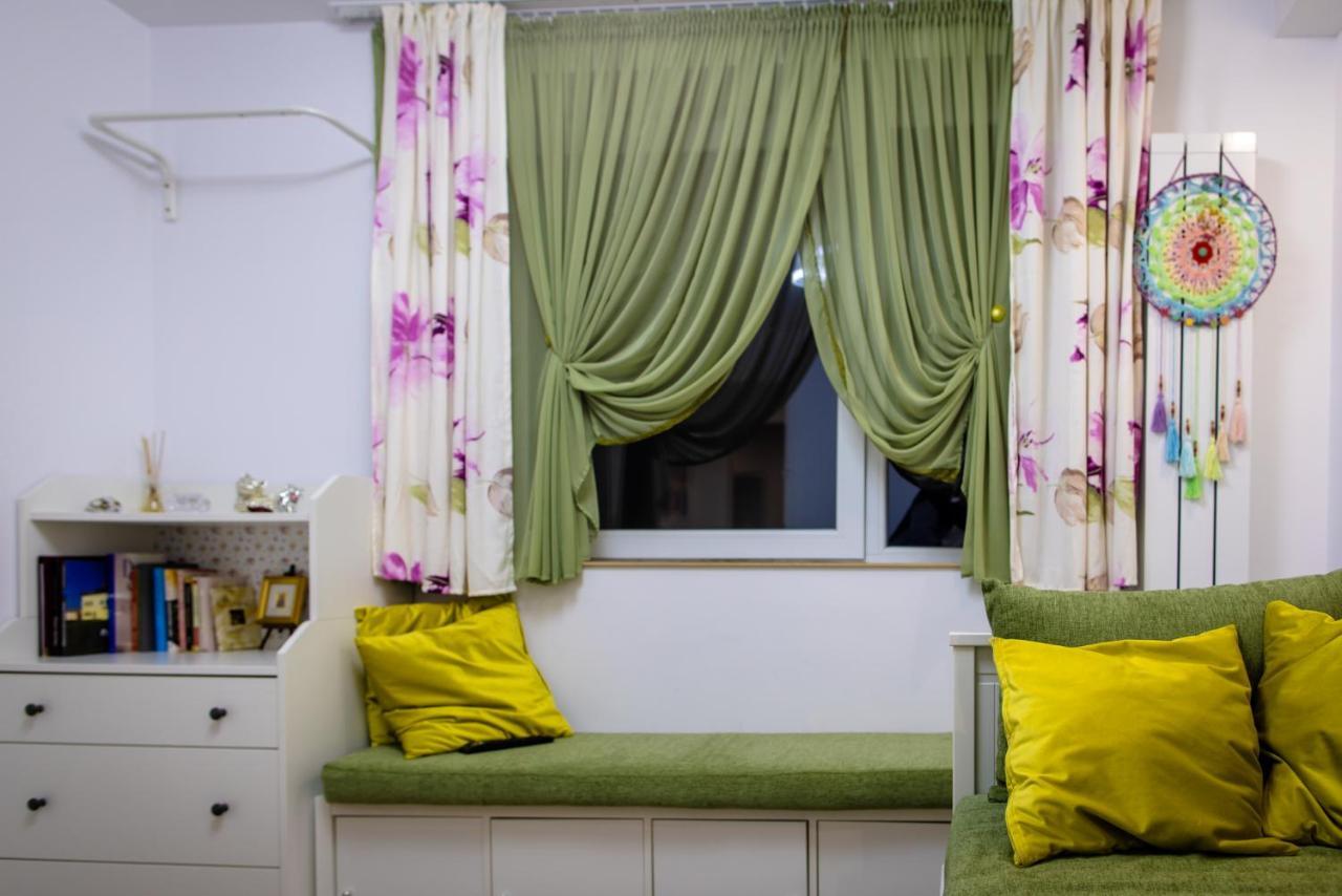 Georgia'S Home Bucharest Exterior photo